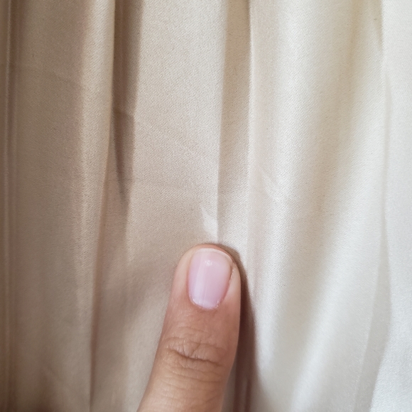 Sold! Gold belted pleated high waist midi skirt - Picture 6 of 8